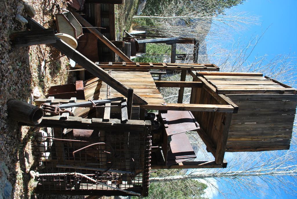 Double Eagle Resort And Spa June Lake Exterior photo