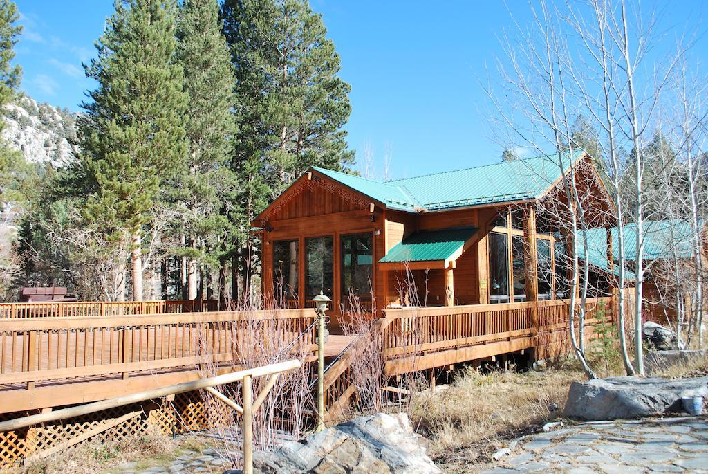 Double Eagle Resort And Spa June Lake Exterior photo
