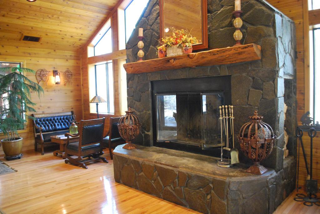 Double Eagle Resort And Spa June Lake Exterior photo
