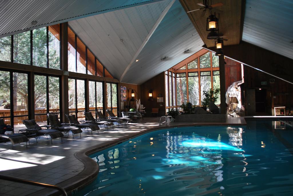 Double Eagle Resort And Spa June Lake Exterior photo