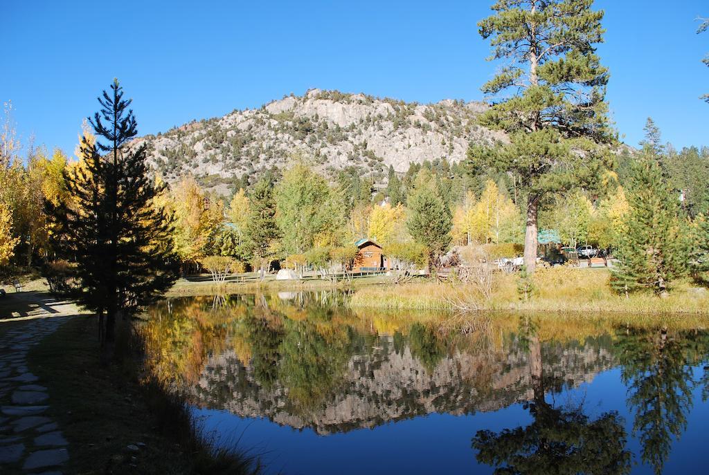 Double Eagle Resort And Spa June Lake Exterior photo