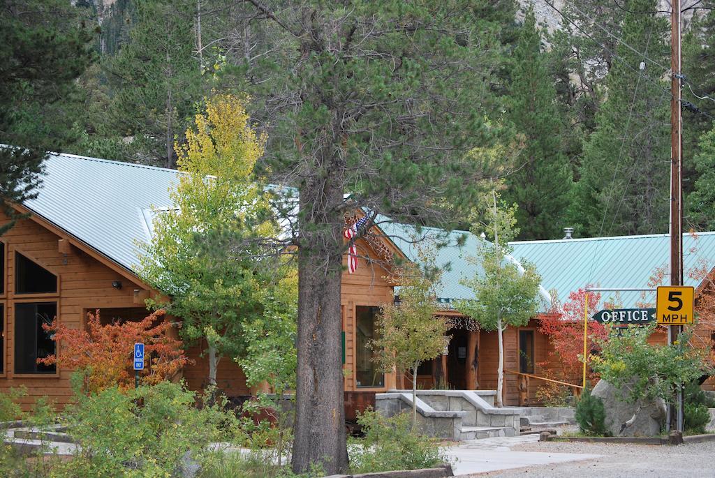 Double Eagle Resort And Spa June Lake Exterior photo
