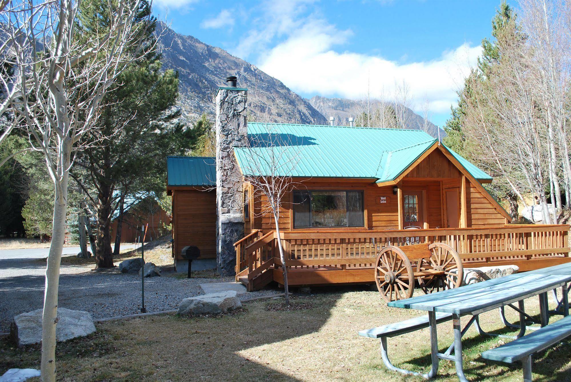 Double Eagle Resort And Spa June Lake Exterior photo